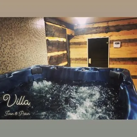 Hotel Ivan & Petar *