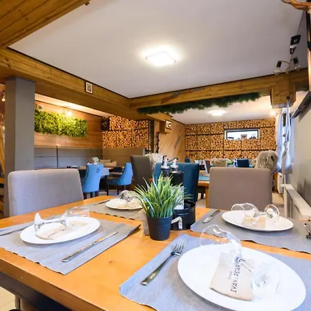 Hotel Ivan & Petar *